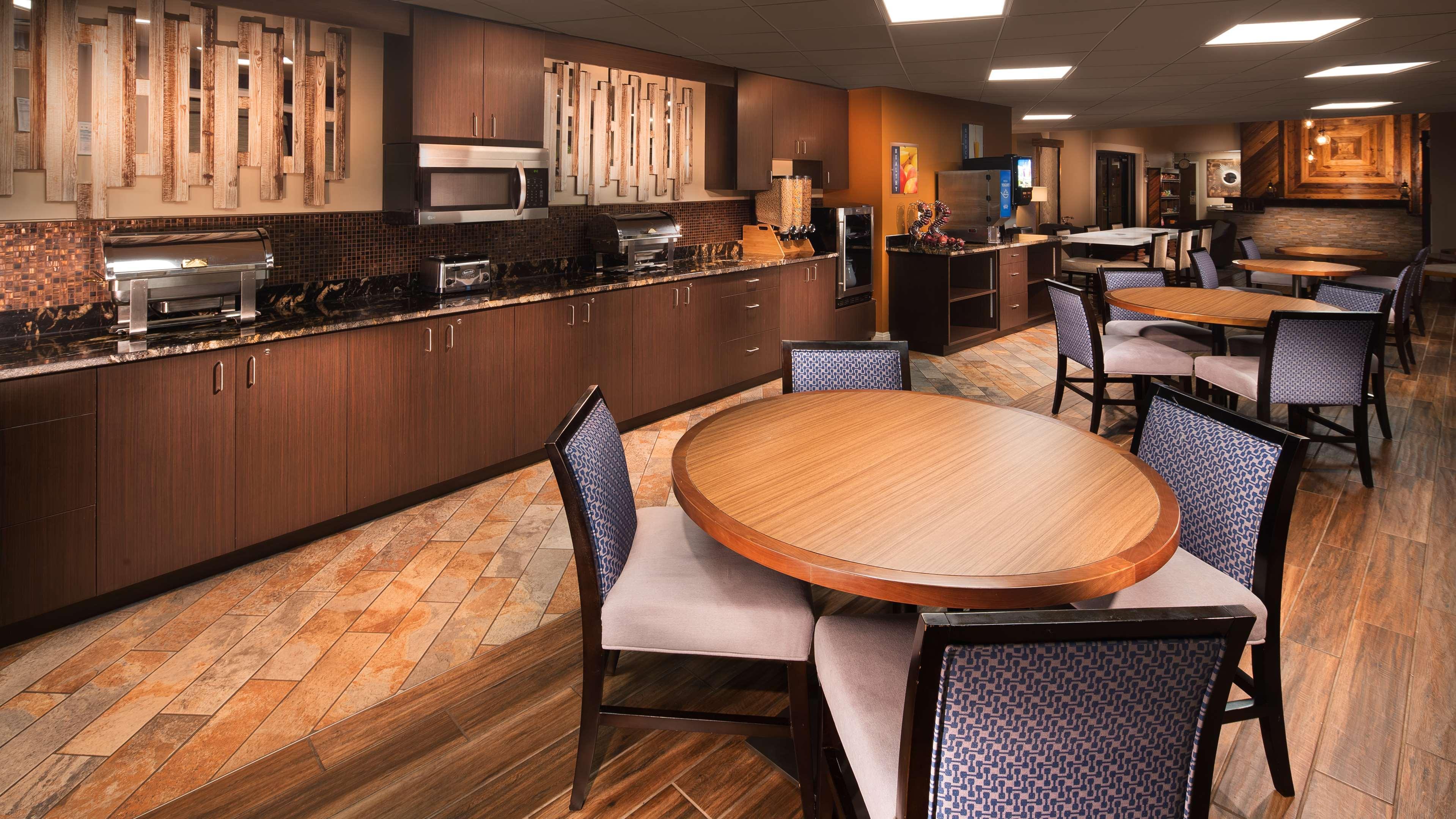 Best Western Warm Springs Hotel And Event Center Eksteriør bilde